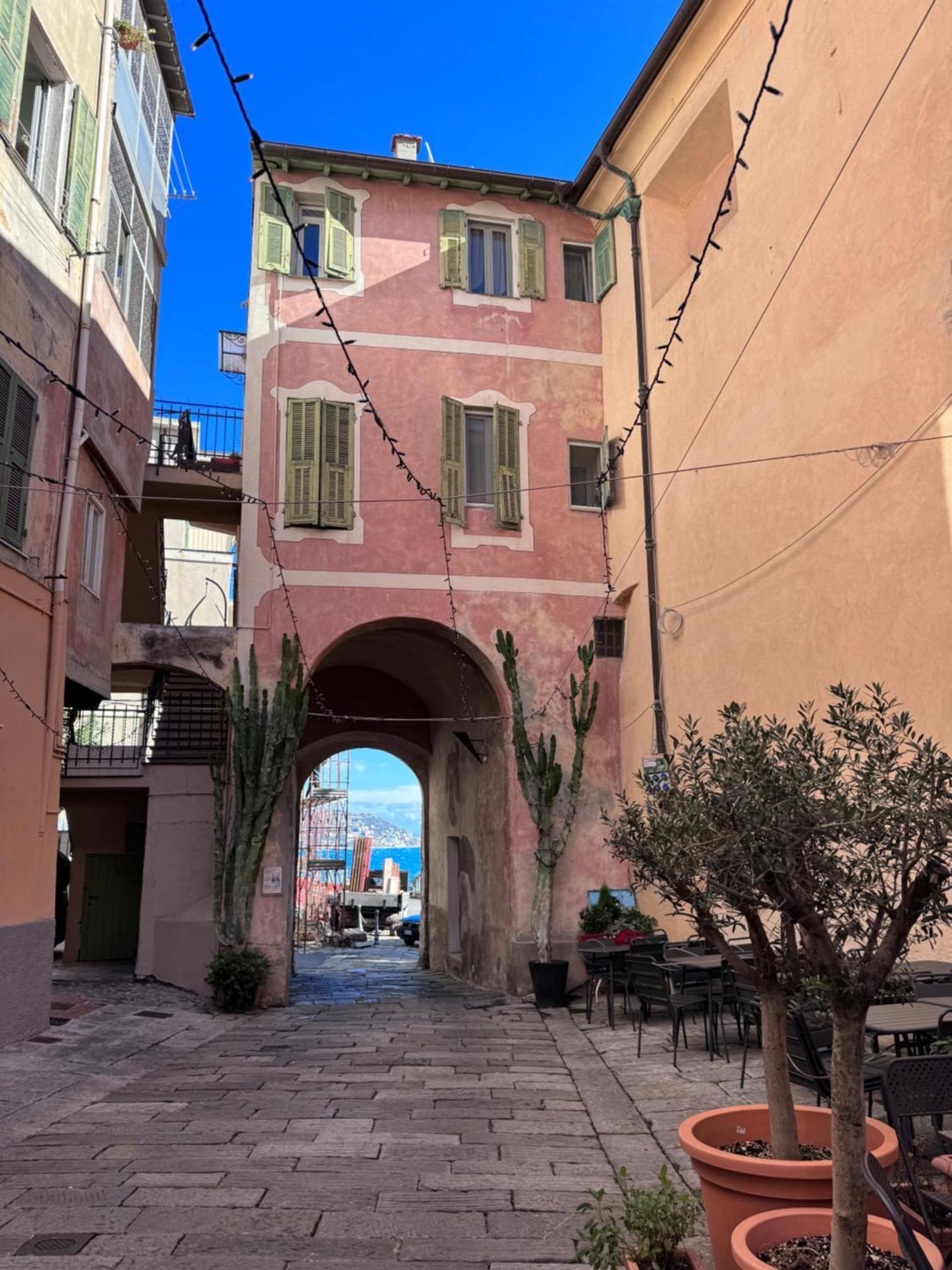 Ferienwohnung Palazzo Bordiland 1 Bordighera Exterior foto